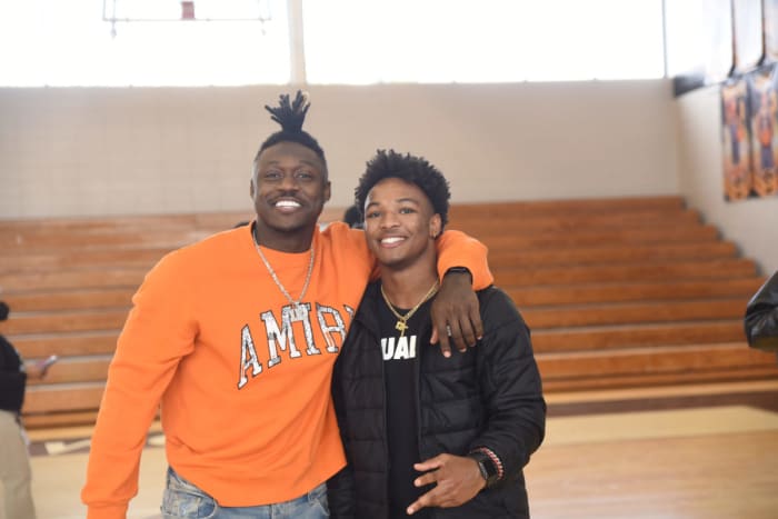 aj-brown-starkville-tennessee-titans00038